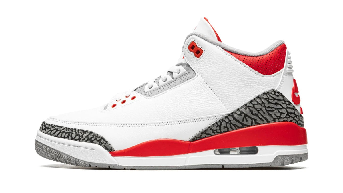 Air Jordan 3 Retro "Fire Red 2022"