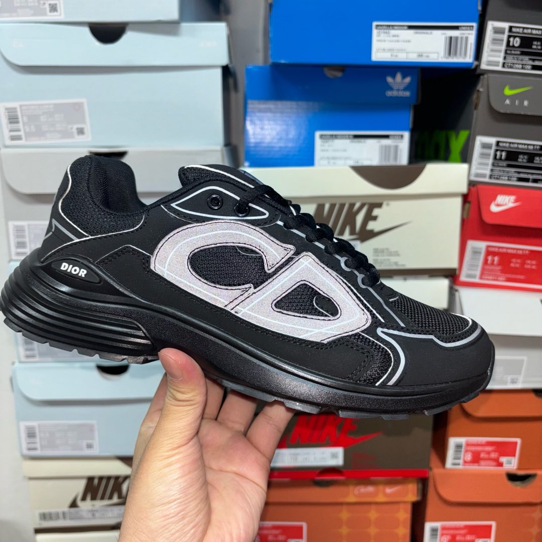 Dior B30