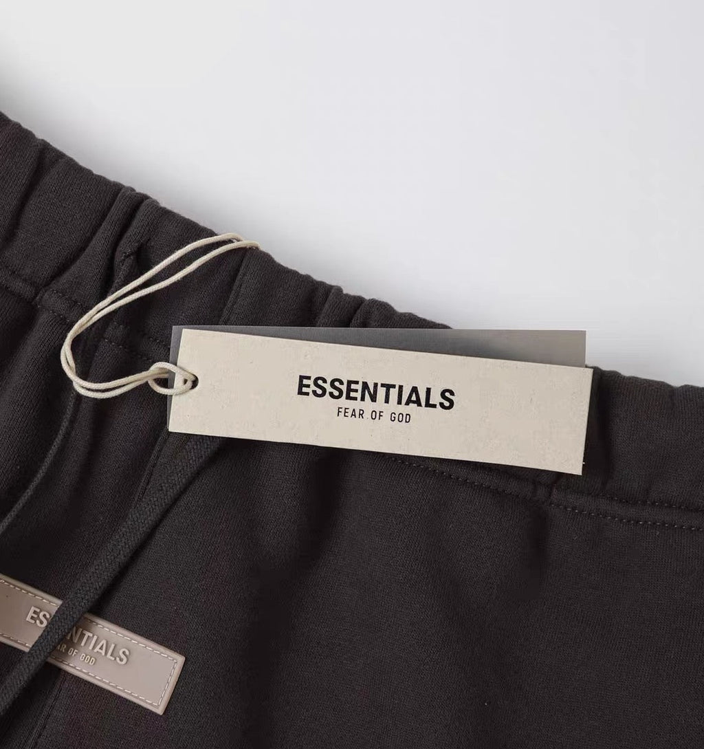 Fear of God ESSENTIALS Relaxed Sweat Shorts