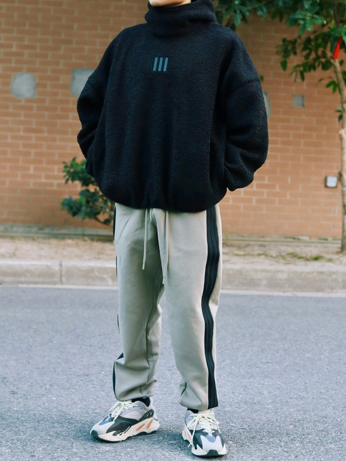 Fear of God ESSENTIALS Baggy Sweatpants