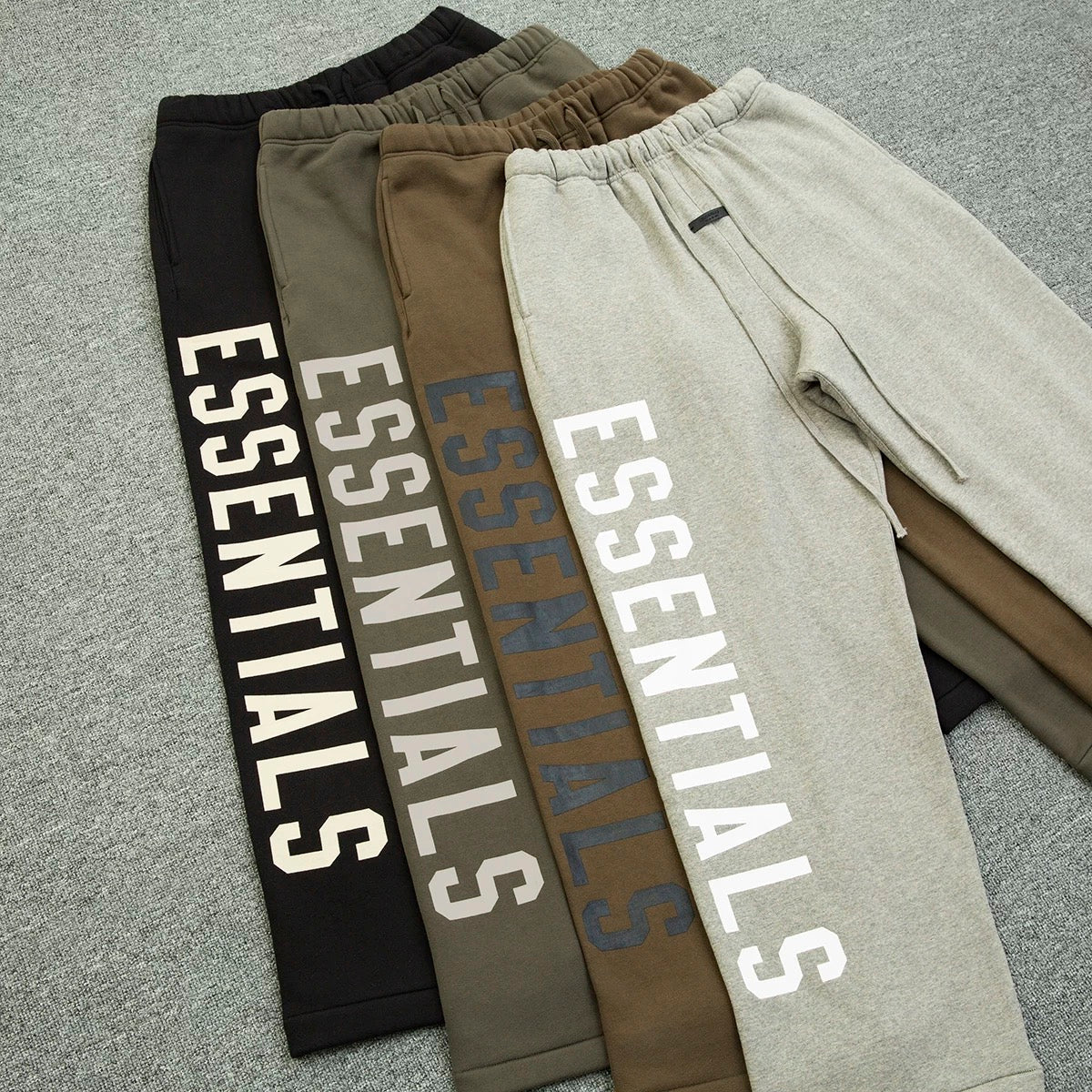 Fear of God ESSENTIALS Baggy Sweatpants